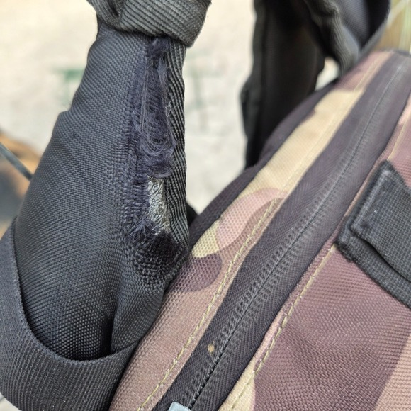 Oakley Icon 2.0 Laptop Backpack Woodland Camo Skull Elite Software Y2k Grunge - Picture 2 of 16